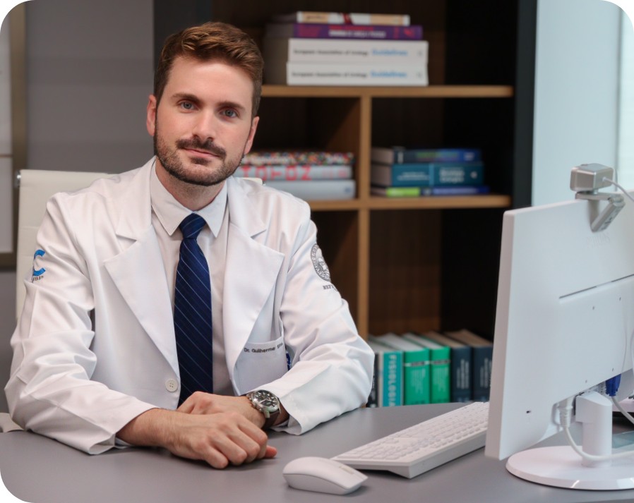 Dr. Guilherme Santa Catharina, especialista em neufrologia